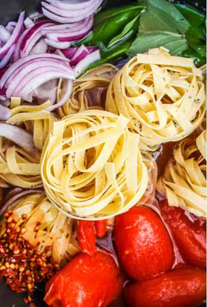 one-pot-spicy-pasta