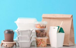What Kinds of Takeout Supplies Does a Restaurant Need